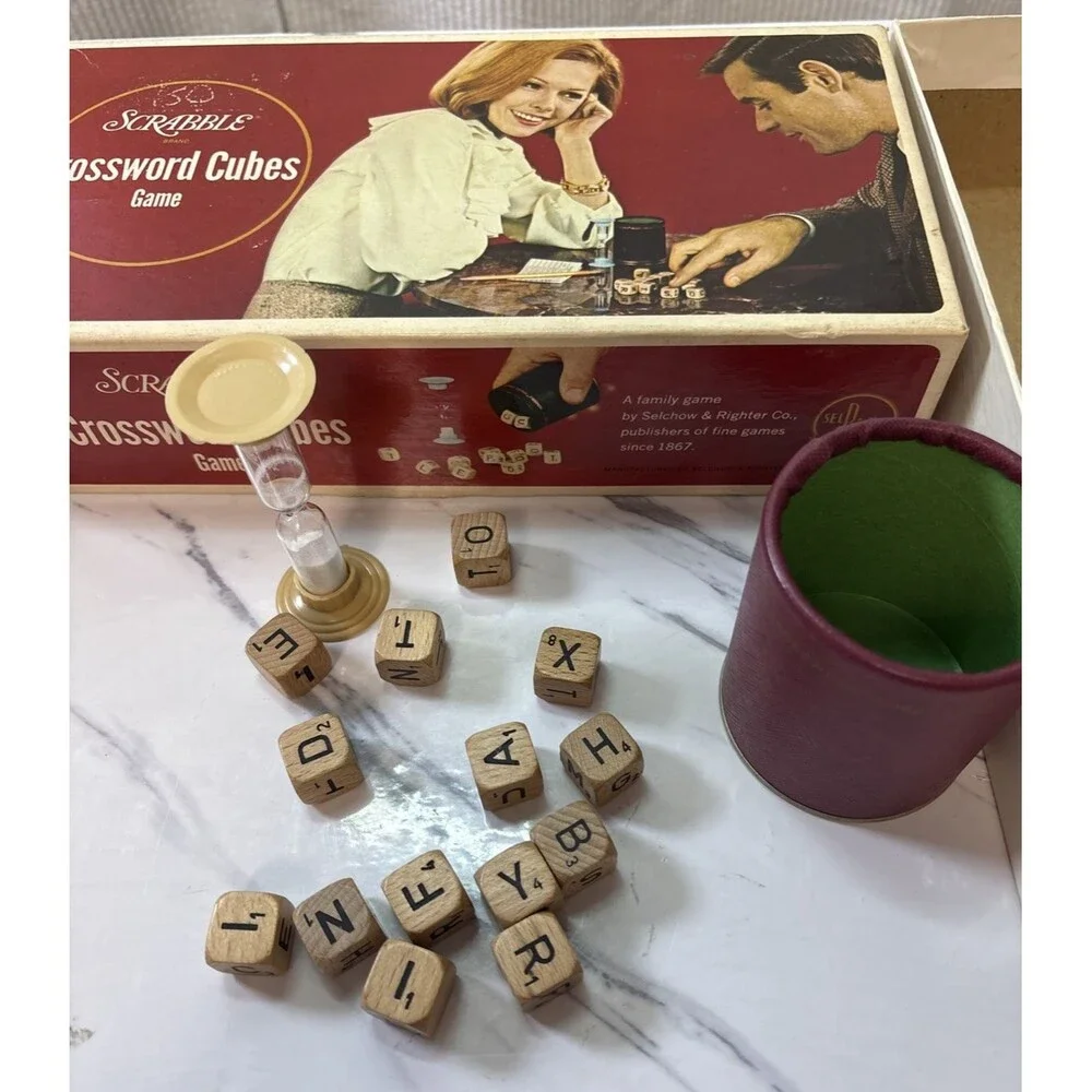 1968 game Scrabble crossword cubes